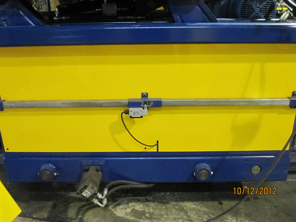 Presse à poutrelles